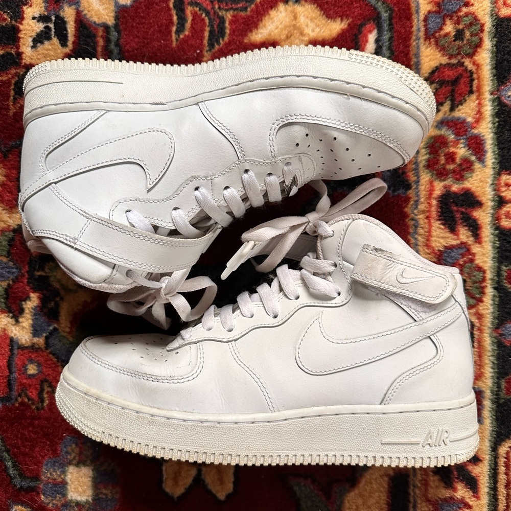 Nike Classic White High-Tops